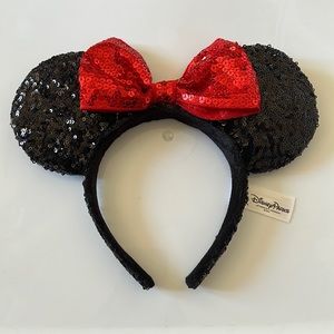 Sequin Minnie Mouse Ears Headband